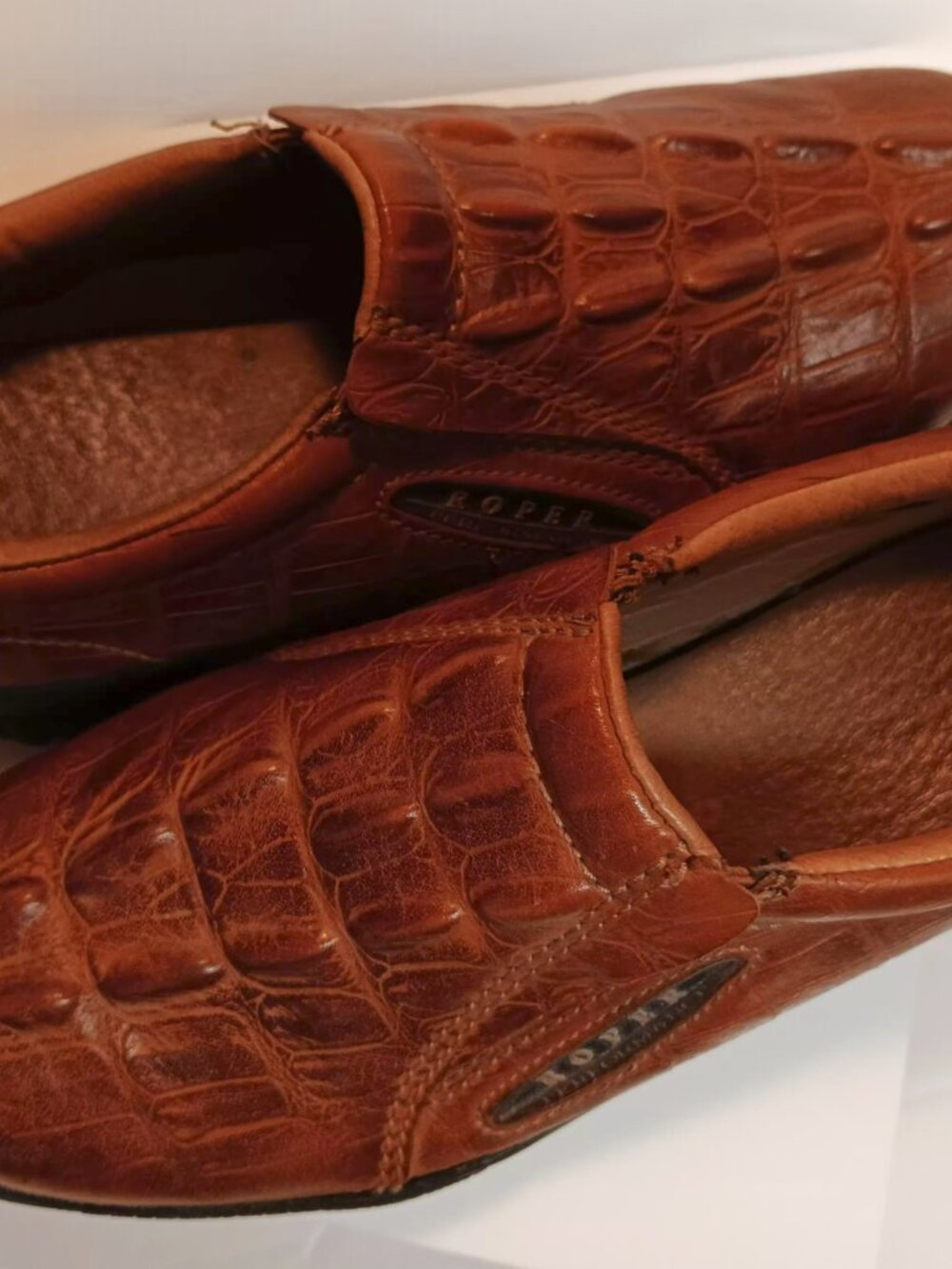 Shoes, Roper Performance, Leather size 6 like, embossed ostrich pattern.